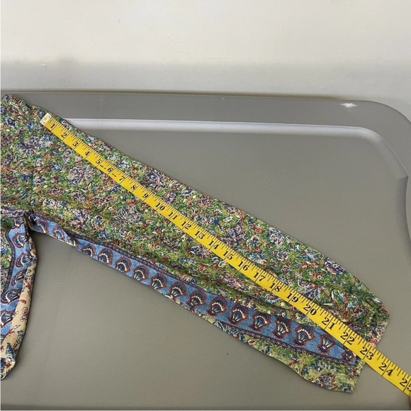 New FLORENCIA Boho Peasant Floral Paisley Silk Blouse Medium Green Long Sleeve - Picture 10 of 11